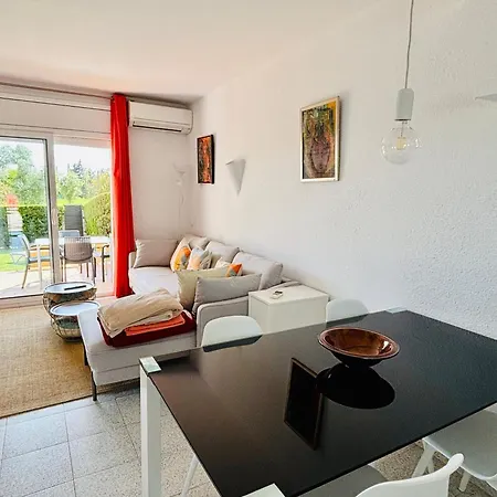 Holiday home Casa Fluvia Mit Gemeinschaftspool *